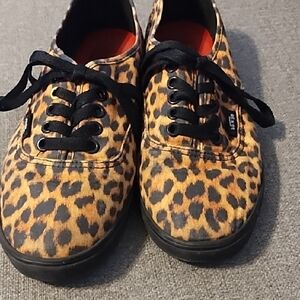 Leopard Print Lace-Up Sneakers
